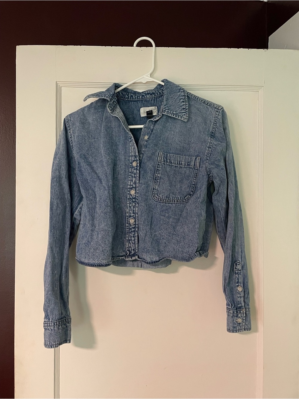 Universal Thread Light Blue Denim Button-Up Shirt